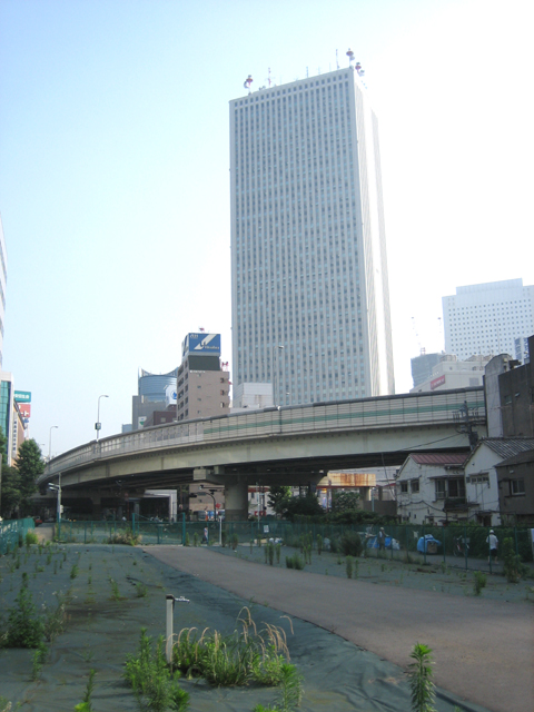 0606290669.jpg